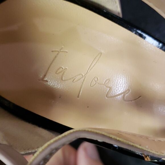 I adore heels  - Picture 6 of 6